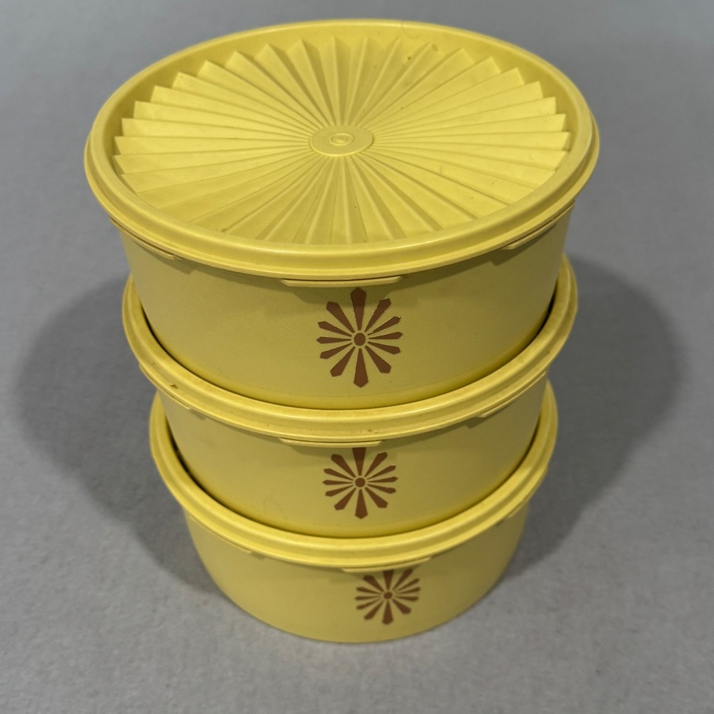 Tupperware Servalier Bowls Set of 3 Yellow Vintage Starburst Sunburst Lids USA